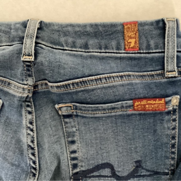7 For All Mankind Kimmie Crop Jeans, Size 27 - Picture 5 of 7